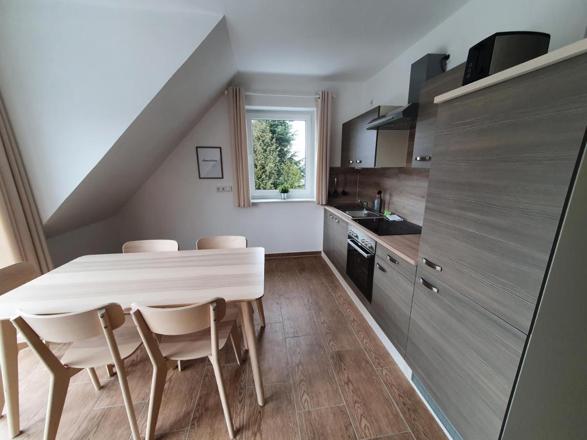 Haus Taybeerweg Apartment Aurich Exterior photo
